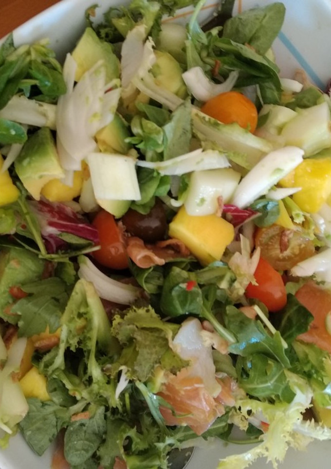 Una foto de Ensalada de ahumados