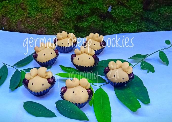 Resep German sheep cookies Anti Gagal