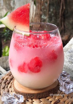 Foto resep Es Semangka Soda Yakult✨