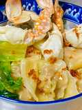 เกี๊ยวกุ้งดอกขจรหมูสับ-กรรเชียงปู