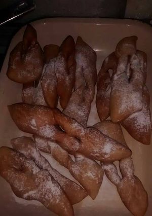 Una foto de Ricos Calzones rotos