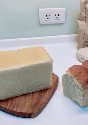 日式鮮奶生吐司（老麵） 的食譜成品照片