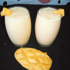 A picture of Mango lassi.