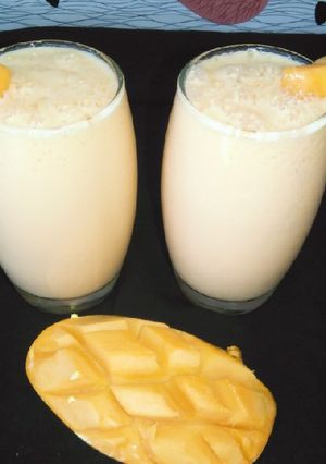 A picture of Mango lassi.