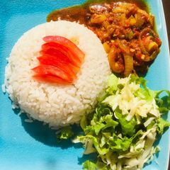 A picture of Onion sauce.