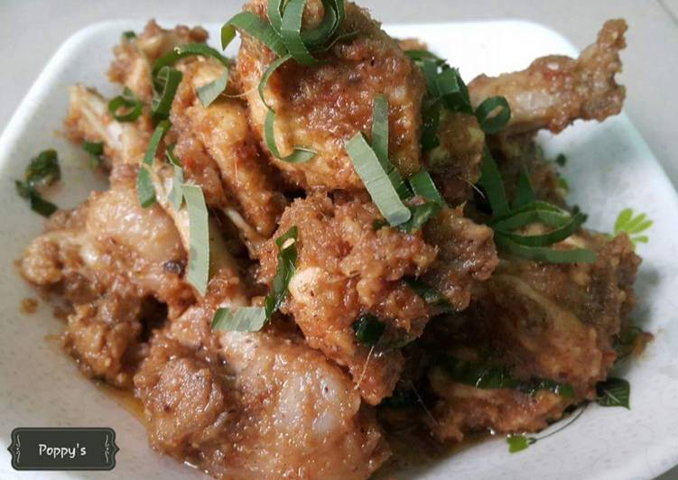 Recipe of Any-night-of-the-week Chicken Rendang (Rendang Ayam)