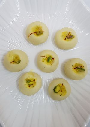 मलाई पेड़ा रेसिपी मुख्य फोटो