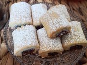 Une photo de dessert datte