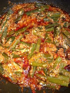 दही मसाला भिंडी (dahi masala bhindi recipe in hindi) रेसिपी मुख्य फोटो