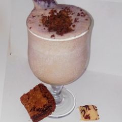 Brownie shake A picture of Brownie shake.