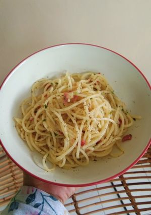 Foto resep Spaghetti Aglio Olio with smoked beef // spaghetti aglio e olio