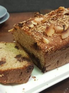 Une photo de Banana coco bread sans sucre ni beurre!