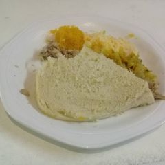 A picture of Sunday dumplings.