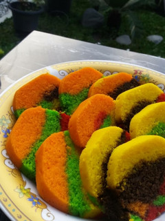 Foto resep Bolu kukus singkong pelangi