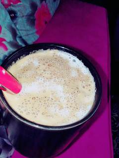 صورة لوصفة نسكافيه باللبن 🥛