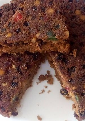 A picture of Quick fruit cake.