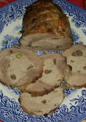 Foto principal de Pavo relleno de rulo de cabra, manzana y pistachos🎄