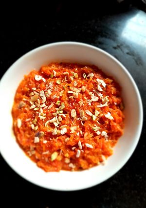 A picture of Gajar halva.