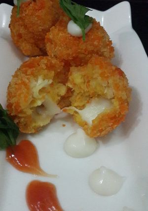 Foto resep Bola ayam isi moza