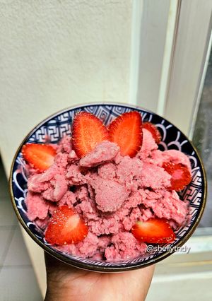 Foto resep A Bowl Of Hope 🩷🎗 Fruits Creamy Sorbet