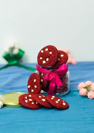 રેડ વેલ્વેટ કૂકીઝ(Red Velvet cookies Recipe in Gujarati) રેસીપી મુખ્ય ફોટો