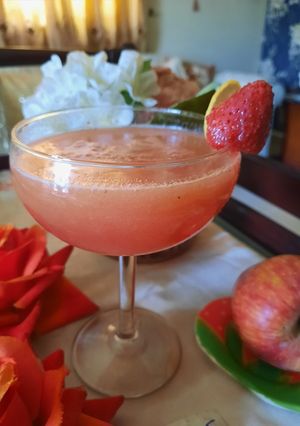 A picture of Apple strawberry punch.
