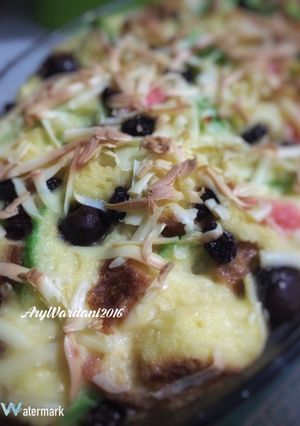 Foto resep Bread butter pudding (melon pan)