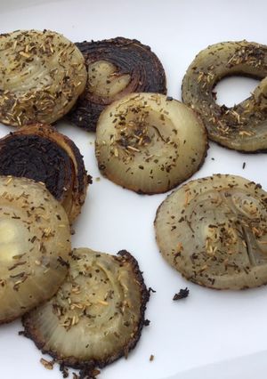 Une photo de Oignons de roscoff aux herbes de Provence