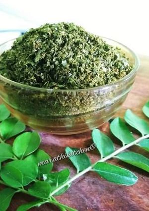 A picture of Dry Kadhipatta Chutney.