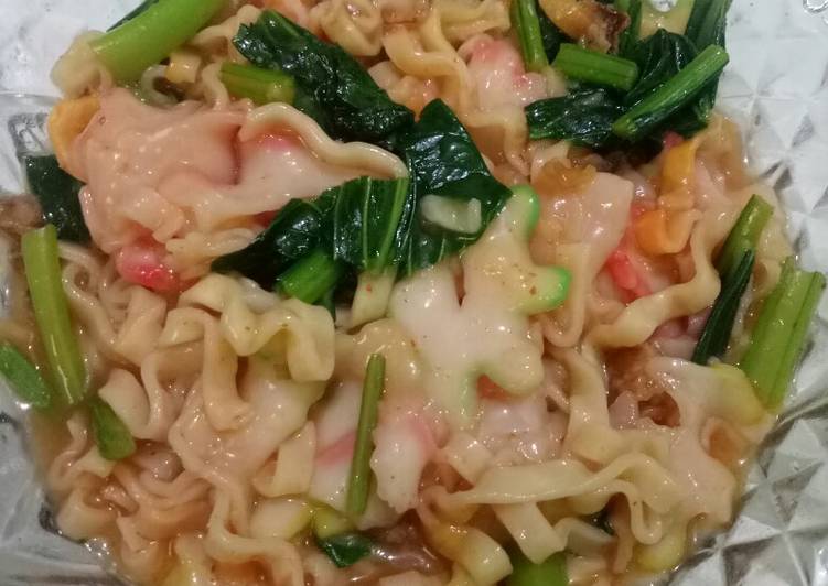 Bagaimana Membuat Indomie seblak hot jeletot Anti Gagal