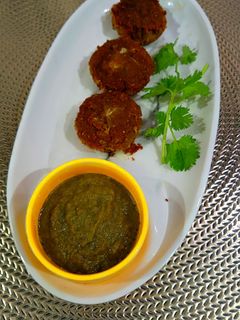 सोया टिक्की (हाई प्रोटीन से भरपूर) रेसिपी मुख्य फोटो