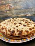 Hychin - Kyrgyzstan's flatbread isi daging, kentang, keju