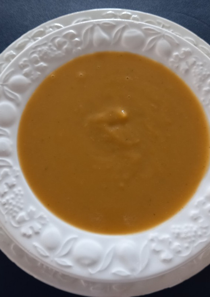 Una foto de 240. Puré de batata y brócoli
