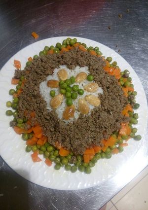صورة لوصفة ارز بالخضار واللحمة