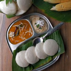 A picture of Soft and fluffy Idli.