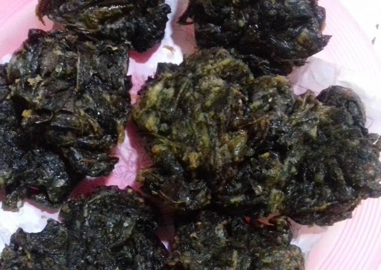 Bahan Bakwan daun singkong | Langkah Membuat Bakwan daun singkong Yang Enak Banget