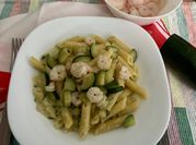 A picture of creamy garlic prawns