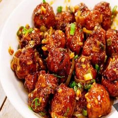 A picture of Veg Manchurian.