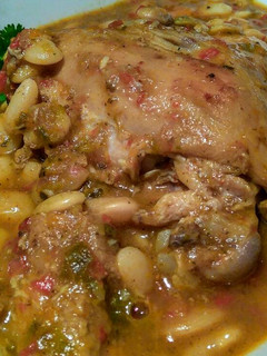 Una foto de CAZUELA De Zaragoza Blanca con Pollo y Cerdo...!