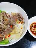 Bún trộn thịt bò