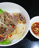 Bún trộn thịt bò