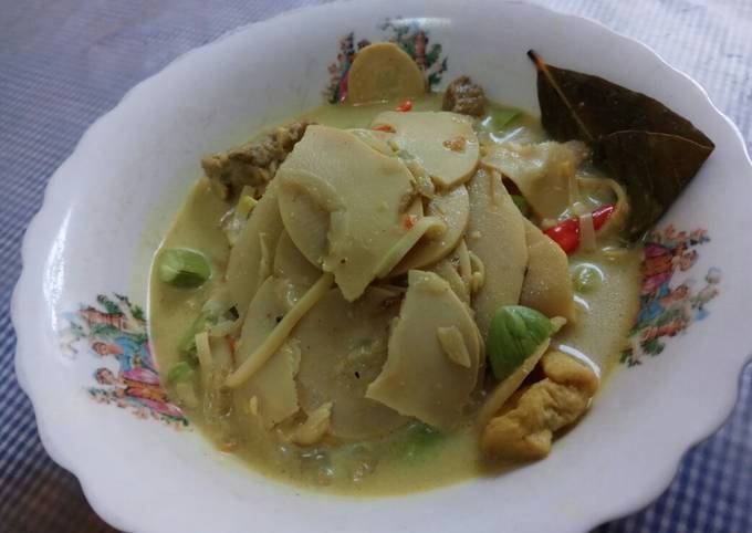 Wajib coba! Resep membuat Rebung masak Santan feat Pete dijamin nagih banget