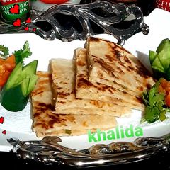 A picture of Stuffed potatoes Parathas.