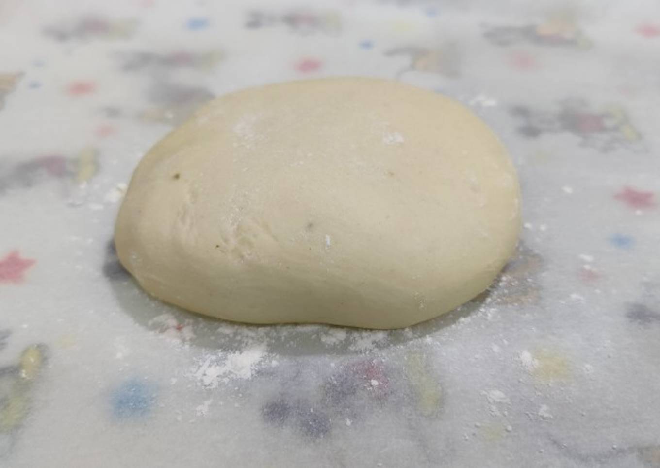 Masa fina de pizza sin levadura