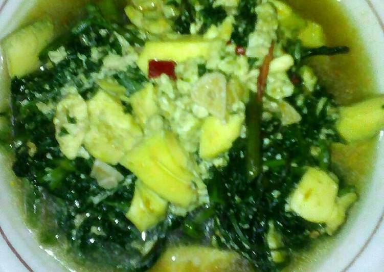 Resep Tumis Kuah Kangkung Orak Arik by: Erni Hartanti.Amd😍😄😘 yang Sempurna