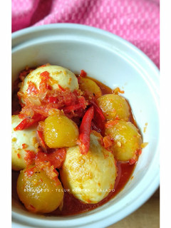 Foto resep Balado telur kentang kuah santan