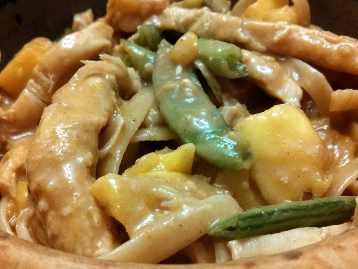 Easy Way Make Turkey and Pasta with Peanut Sauce the Can Spoil the Tongue Makes you drool
