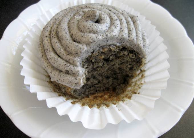 Step-by-Step Guide to Prepare Favorite Black Sesame Cupcakes