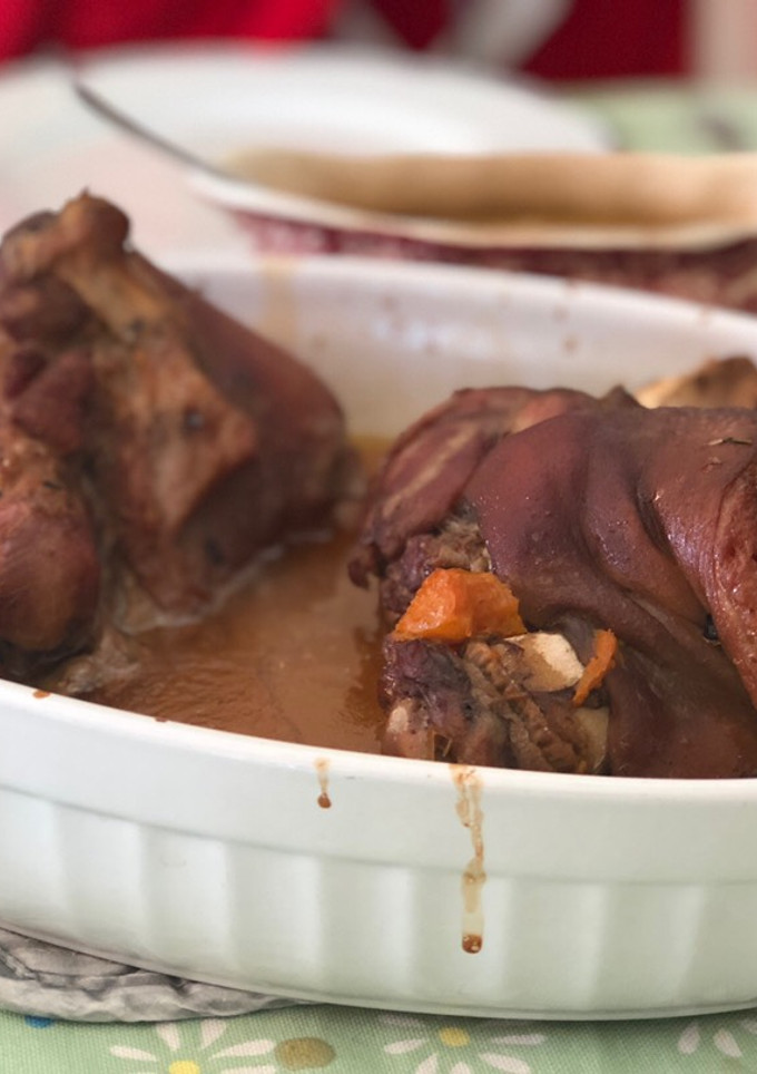 Una foto de Guiso de Codillo, receta infalible!