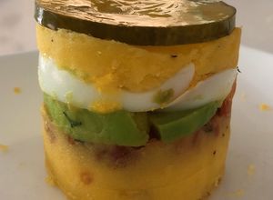 Una foto de "Causa" vegetariana